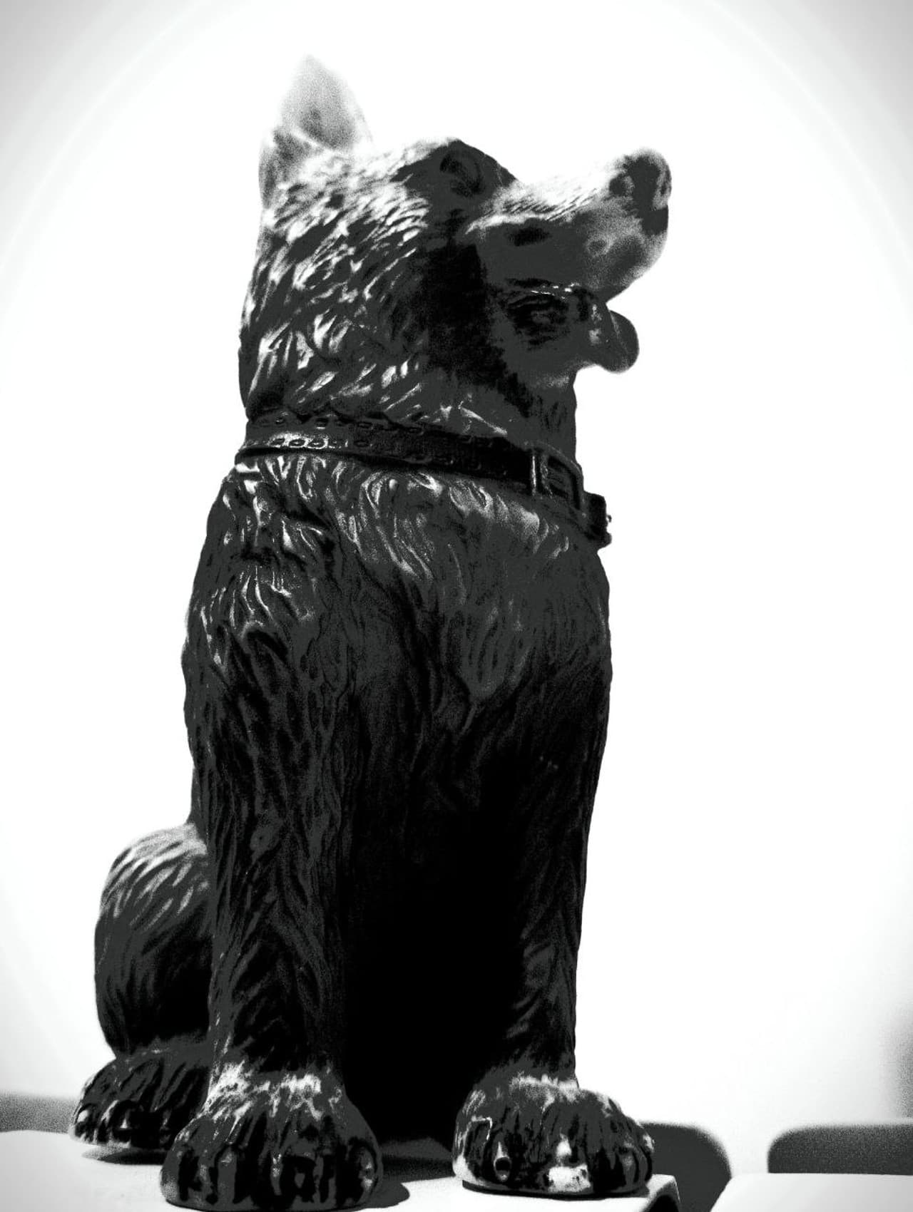 The Dog of Sarandi Alley preview 2