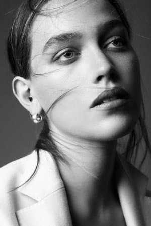 Victoria Pedretti