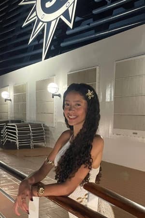 Isabelle dos Santos Pereira